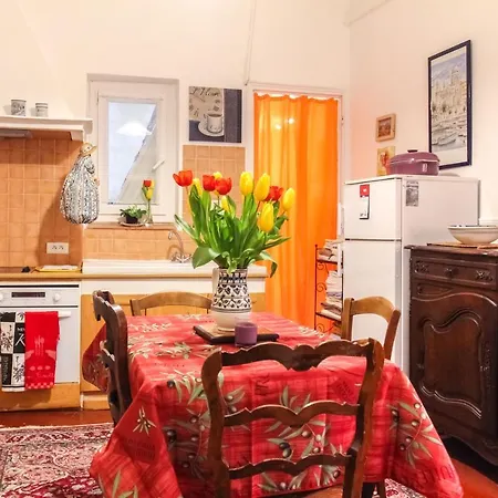 Family 2br Old Town Near Ac Νίκαια