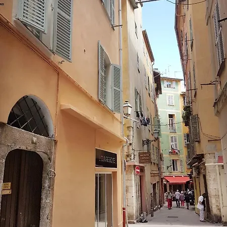 Family 2br Old Town Near Ac * Νίκαια