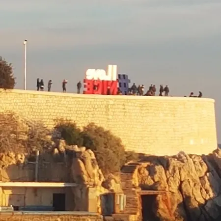 Family 2br Old Town Near Ac Nice