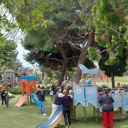 Family 2br Old Town Near Ac Apartmán *